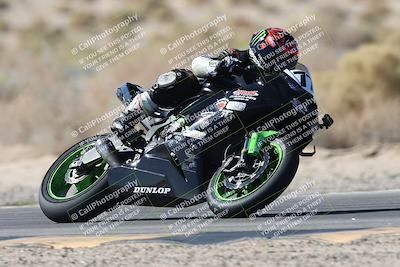 media/Oct-05-2025-CVMA (Sun) [[beeef4f201]]/Race 2-Supersport Middleweight/